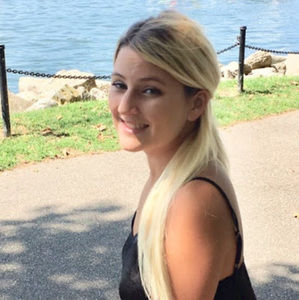 Meet your Posher, Kelsey